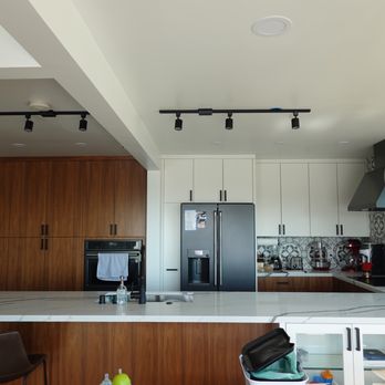 East Bay Cabinets - Kitchen & Bath Near Me - Richmond, California East Bay Cabinets - Kitchen & Bath Near Me - Richmond, California