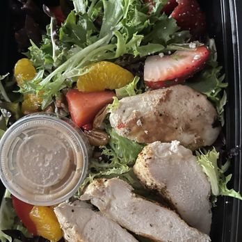 BJ's Restaurant & Brewhouse - Enlightened Strawberry Fields Salad With Chicken - Pizza Near Me - Fresno, California