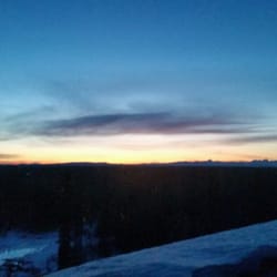Talkeetna Denali View Lodge & Cabins - This is the view from the Yukon room
