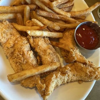 Steele & Hops - Kids chicken tender and fries - American Near Me - St Anthony, Minnesota