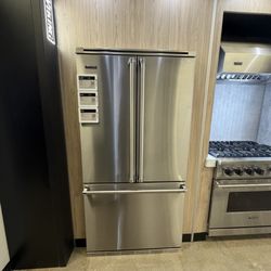 Pacific Sales Kitchen & Home