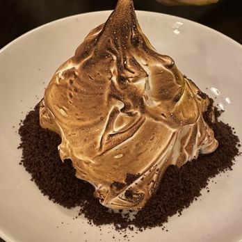 Gage & Tollner - The baked Alaska! - American Near Me - Brooklyn, New York Gage & Tollner - The baked Alaska! - American Near Me - Brooklyn, New York