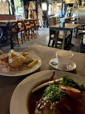 The Royal Standard of England by null