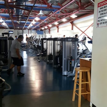 Leeward Branch YMCA - 2nd floor gym - Gyms Near Me - Waipahu, Hawaii Leeward Branch YMCA - 2nd floor gym - Gyms Near Me - Waipahu, Hawaii
