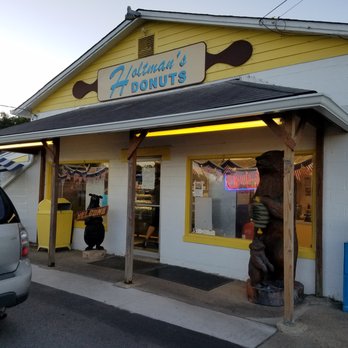 Holtman's Donuts - Outside sign - Donuts Near Me - Loveland, Ohio Holtman's Donuts - Outside sign - Donuts Near Me - Loveland, Ohio