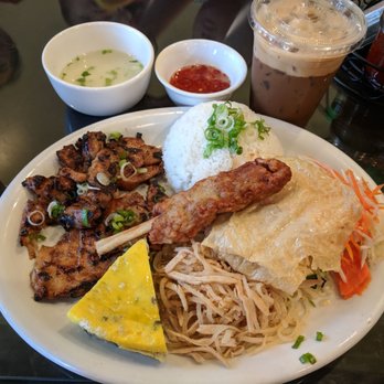 Com Tam Thien Hao - Chicken com tam - Vietnamese Near Me - Westminster, California
