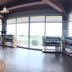 Flat Rock Cellars