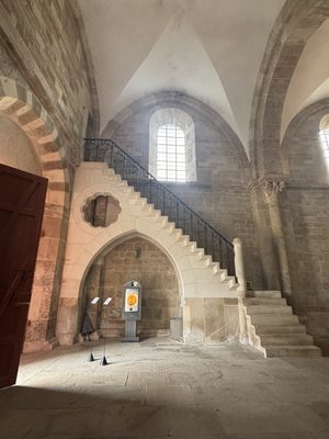 Basilique de Vézelay by null
