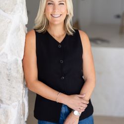 Marina Macartney - First Team Real Estate - Marina Macartney - Realtor in South Orange County, California