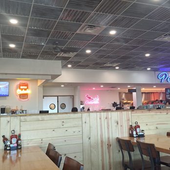 Mambo Seafood - Inside restaurant 3 - Seafood Near Me - San Antonio, Texas