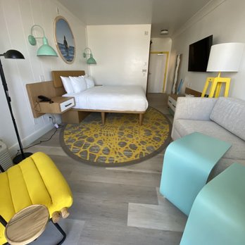 Ocean Park Inn - King room - San Diego, CA
