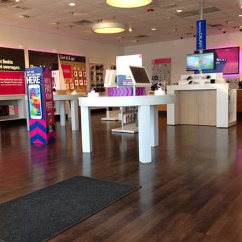 T-Mobile - Mobile Phones Near Me - Romeoville, Illinois T-Mobile - Mobile Phones Near Me - Romeoville, Illinois