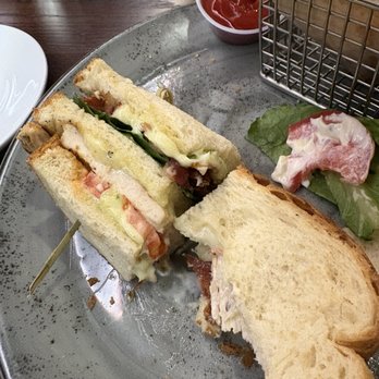 Amici Italian Grill Avon - Grilled Chicken Club - Italian Near Me - Avon, Connecticut