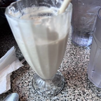 Gus's Diner - Verona - Milkshake - Diners Near Me - Verona, Wisconsin Gus's Diner - Verona - Milkshake - Diners Near Me - Verona, Wisconsin