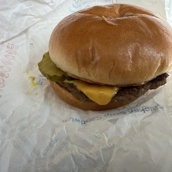 Dairy Queen Grill & Chill - 7 Original Cheeseburger - Burgers Near Me - Cincinnati, Ohio Dairy Queen Grill & Chill - 7 Original Cheeseburger - Burgers Near Me - Cincinnati, Ohio