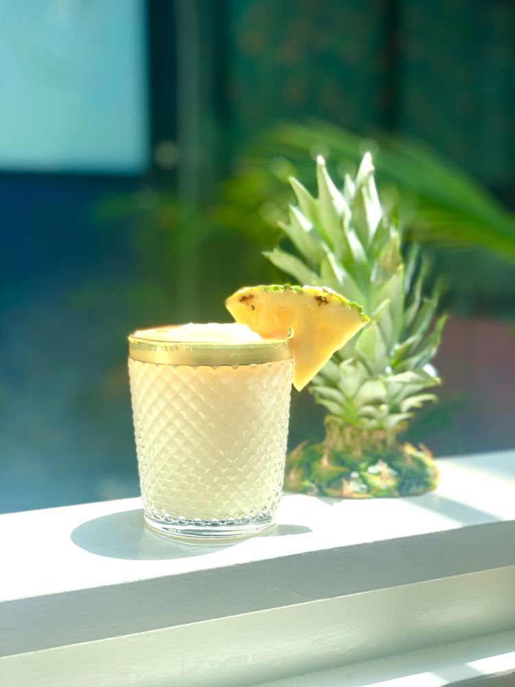 PINEAPPLE CLUB 366 Photos & 253 Reviews 509 E 6th St, New York, NY