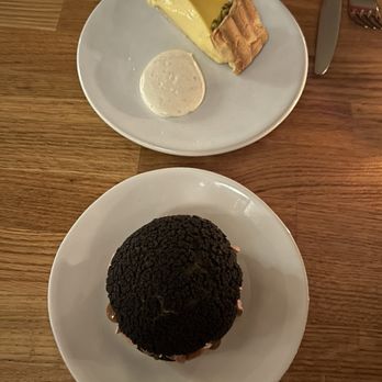 Place des FĂŞtes - Passionfruit custard tart and chocolate choux - Wine Bars Near Me - Brooklyn, New York Place des FĂŞtes - Passionfruit custard tart and chocolate choux - Wine Bars Near Me - Brooklyn, New York