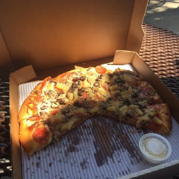 Legends Pizza - Pizza Near Me - Cupertino, California