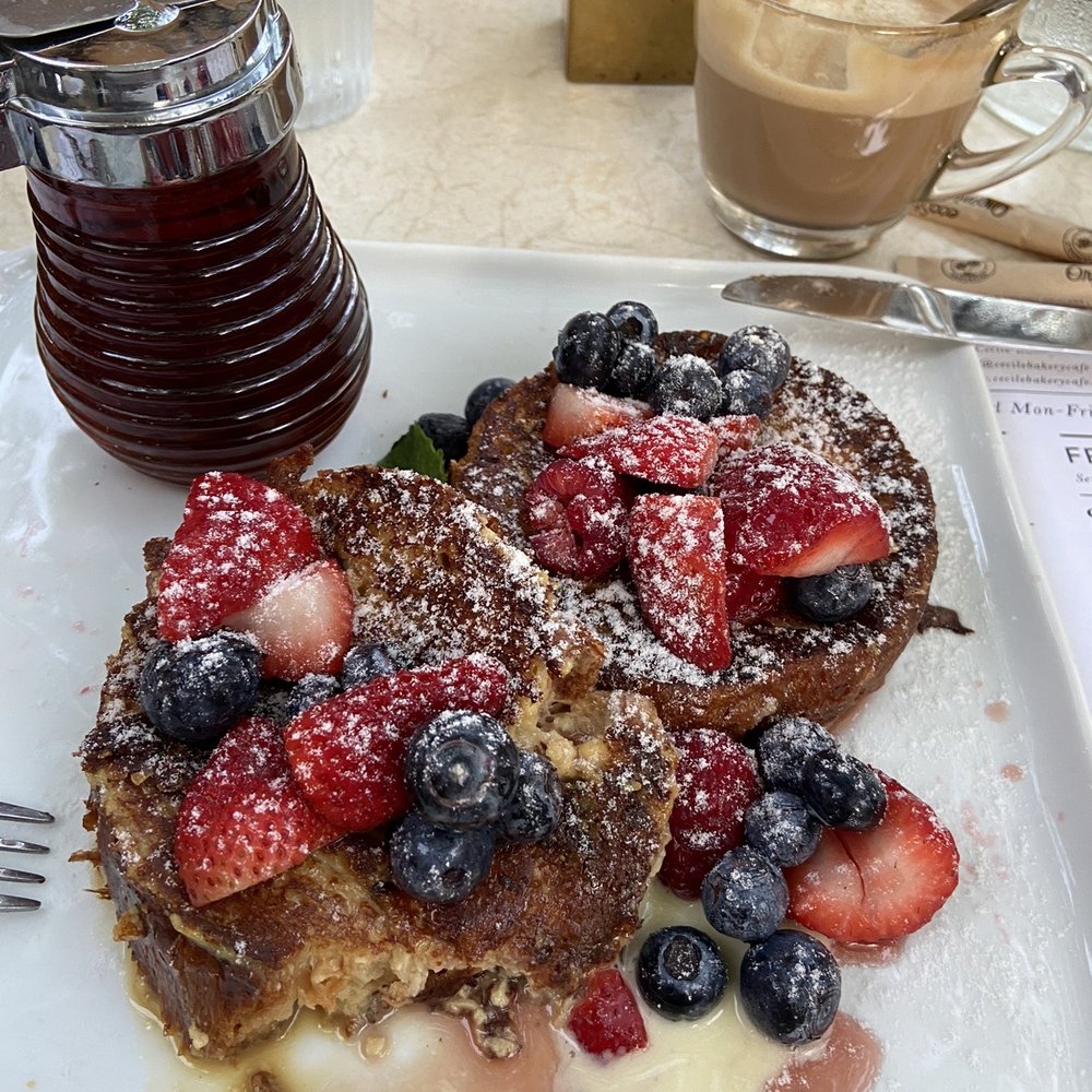Cecile Bakery + Cafe - French toast with berries - Bakeries Near Me - Miami, Florida Cecile Bakery + Cafe - French toast with berries - Bakeries Near Me - Miami, Florida