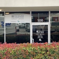 Credit Union of Southern California - CU SoCal Riverside entrance.