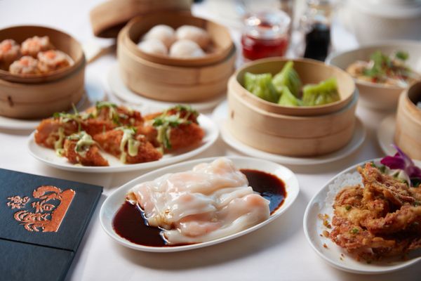 HK Lounge Bistro by null