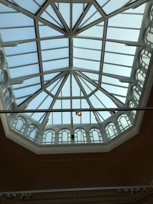 Leeds Art Gallery by null