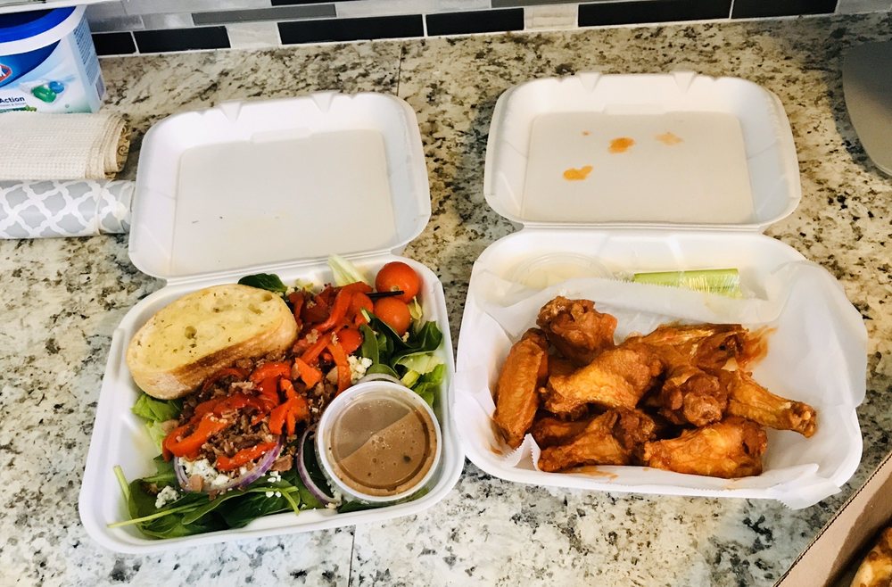 Order Rockafeller Salad food online from Molinaro's Ristorante store, Lockport on bringmethat.com