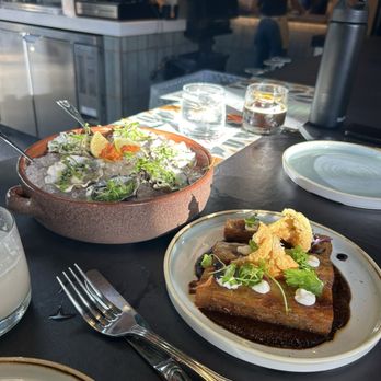 Mia's - Mediterranean Near Me - Solana Beach, California