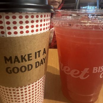 Maple Street Biscuit Company- Short Pump - Latte + peach Peach-Berry Lemonade - Breakfast & Brunch Near Me - Richmond, Virginia Maple Street Biscuit Company- Short Pump - Latte + peach Peach-Berry Lemonade - Breakfast & Brunch Near Me - Richmond, Virginia