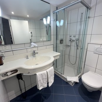 Hotel-Restaurant des Alpes - The bathroom - Hotels Near Me - Luzern, LU
