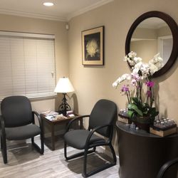 Sunnyvale Endodontics - Waiting area