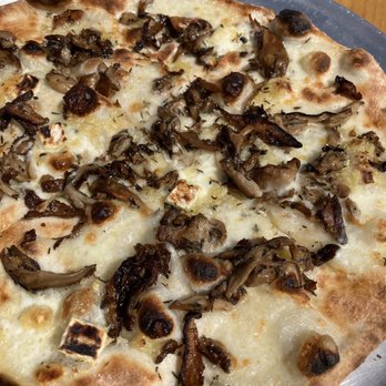 Norman Hardie - Funghi pizza (4/5) - EXTREMELY thin crust and loved the 2 types of mushrooms - Beer, Wine & Spirits Near Me - Wellington, Ontario Norman Hardie - Funghi pizza (4/5) - EXTREMELY thin crust and loved the 2 types of mushrooms - Beer, Wine & Spirits Near Me - Wellington, Ontario