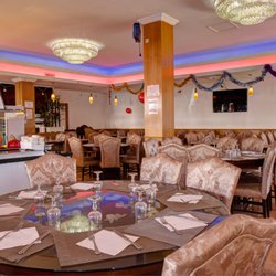 Au Wok Palace