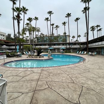 Kings Inn San Diego - Pool - San Diego, CA