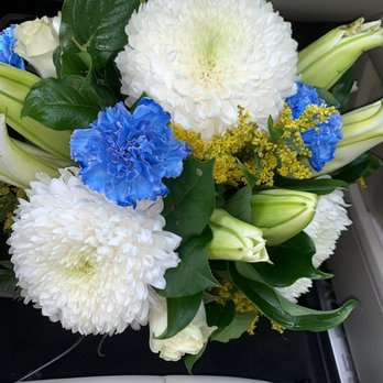 Friendly Flowers - Friendly Flowers Downey by Maria - Florists Near Me - Downey, California Friendly Flowers - Friendly Flowers Downey by Maria - Florists Near Me - Downey, California
