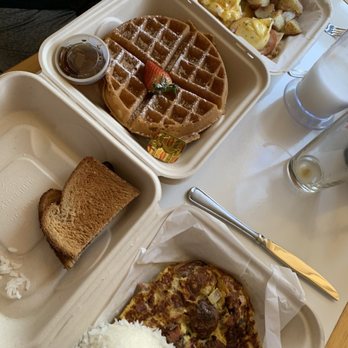 Café Kaila - Breakfast & Brunch Near Me - Honolulu, Hawaii Café Kaila - Breakfast & Brunch Near Me - Honolulu, Hawaii