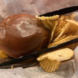 Fat Dan's Deli Carmel - Kids Cheeseburger