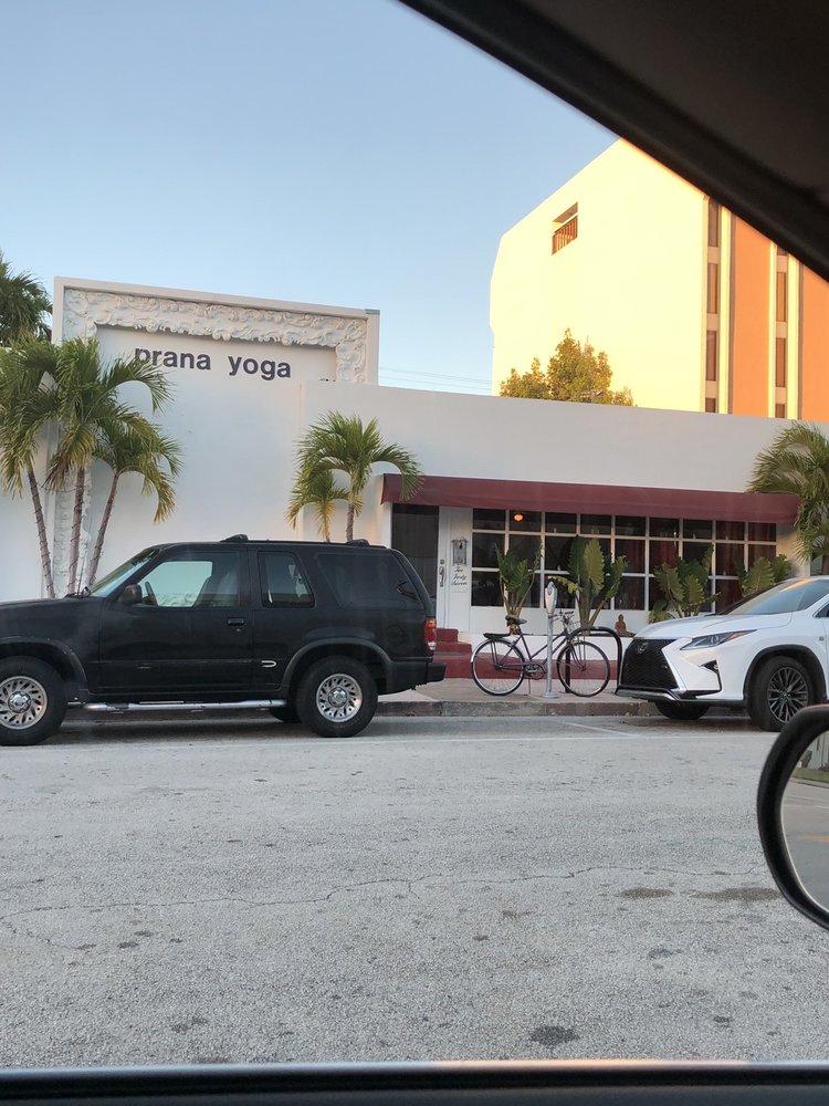 PRANA YOGA 19 Photos & 77 Reviews Yoga 124 Giralda Ave 2nd Fl