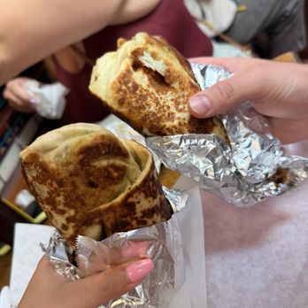 La Taqueria - Super burritos (carne asada) - Mexican Near Me - San Francisco, California