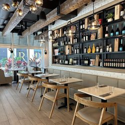 Bellagamba’s Fine Italian Restaurant - Interior