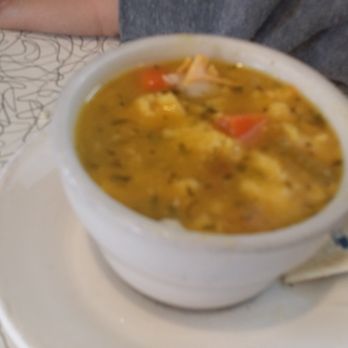 Highland Diner - Diners Near Me - Highland, Illinois