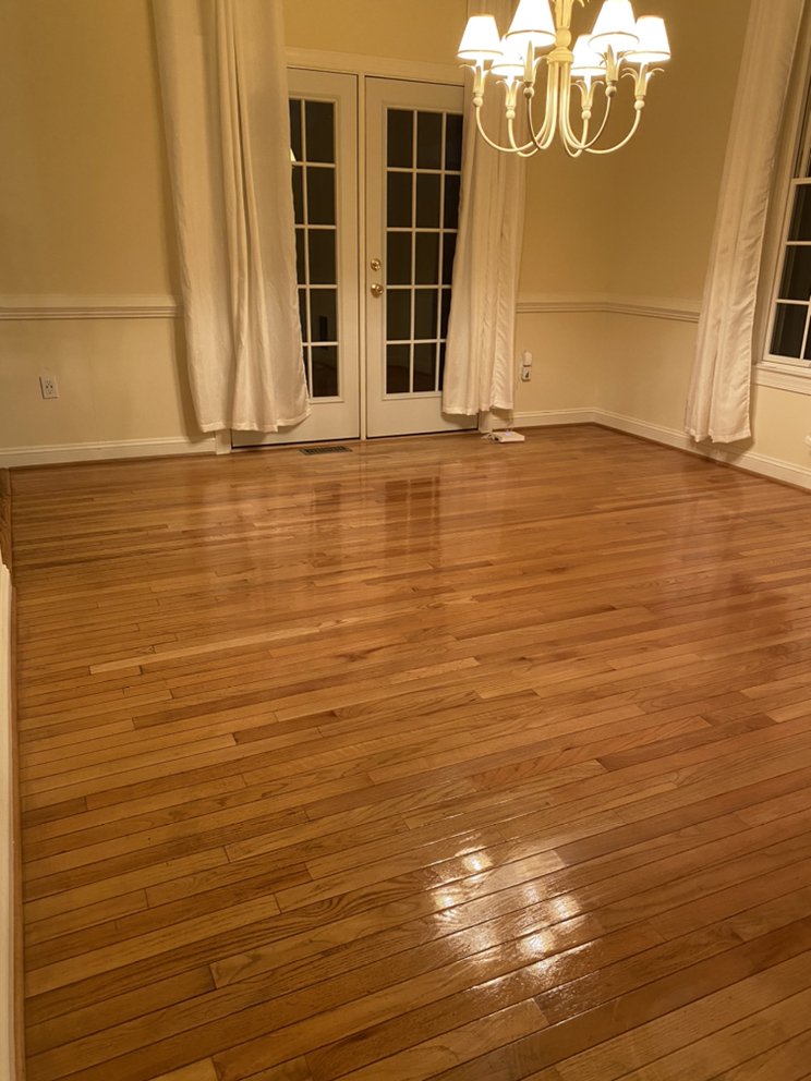 Slide of Navarro Contracting