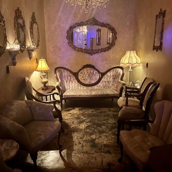 Scotty Doesn’t Know Speakeasy - a living room - Lounges Near Me - Charleston, South Carolina Scotty Doesn’t Know Speakeasy - a living room - Lounges Near Me - Charleston, South Carolina