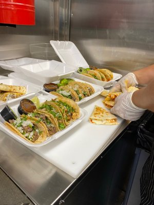 La Guelaguetza by null