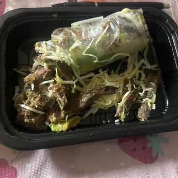 Pho Guru - Spit up food and steak avocado spring roll Grill beef spring roll ( b nuong) - Vietnamese Near Me - Katy, Texas