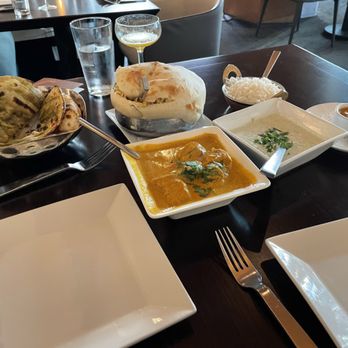 Rasika West End - Bread Basket, Chicken Makhani, lamb Biryani - Indian Near Me - Washington, DC, District of Columbia Rasika West End - Bread Basket, Chicken Makhani, lamb Biryani - Indian Near Me - Washington, DC, District of Columbia