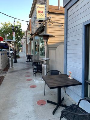 Richmond Bar & Grill by null