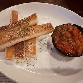 Zane's Italian Bistro - Breadsticks - Wine Bars Near Me - Denver, Colorado