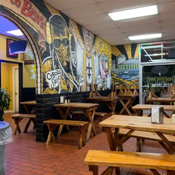 BEN'S Burgers - Side wall - Burgers Near Me - Metairie, Louisiana