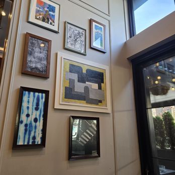 Sophy Hyde Park - Gallery - Hotels Near Me - Chicago, Illinois